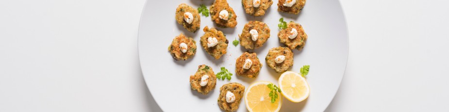 New Zealand Greenshell Mussel Canapés with Tartar Sauce